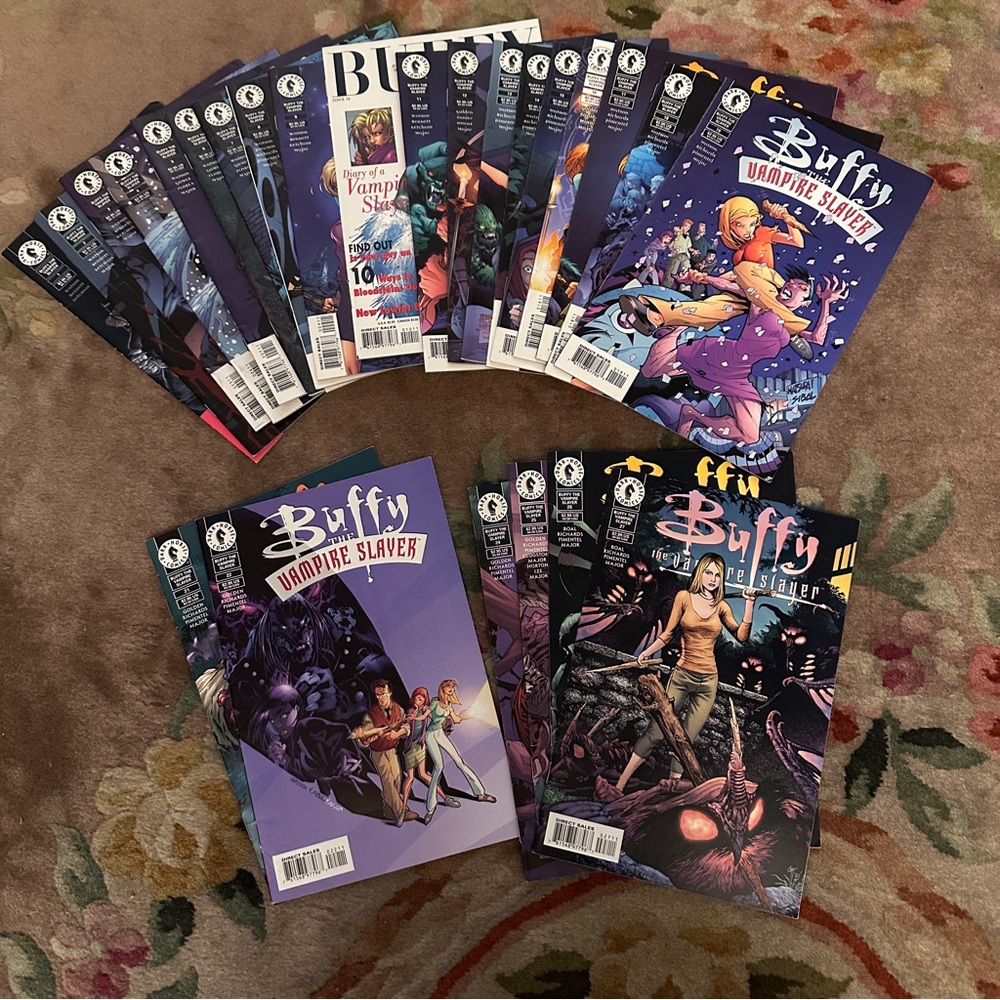Lot of Buffy the Vampire Slayer comics 1-19, 21-22, 24-27